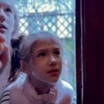 Două surori din România creează un fenomen pe YouTube: StelaLuna și Vocea Interzisă