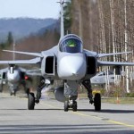 Gripen si Eurofighter nu vor fi expuse la o expozitie militara din Romania 