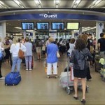 Controlorii de trafic aerian din Franta sunt in greva